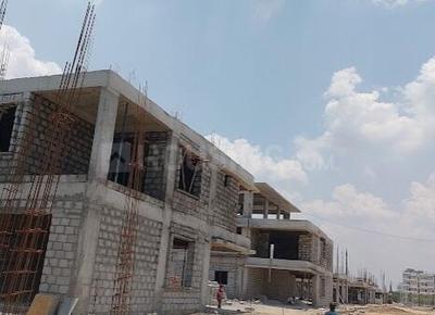 Project Image of 4504.0 - 5250.0 Sq.ft 4 BHK Villa for buy in Praneeth Pranav Venetia