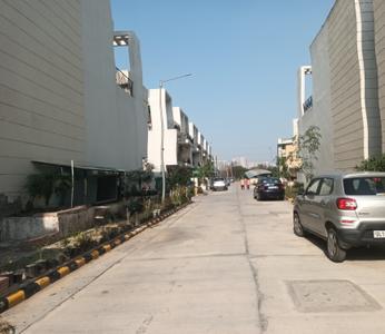 Project Image of 1690.0 - 2950.0 Sq.ft 3 BHK Villa for buy in Amrapali Dream Valley