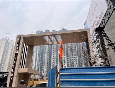 Project Image of 805.0 - 1530.0 Sq.ft 2 BHK Apartment for buy in Amrapali Dream Valley 2