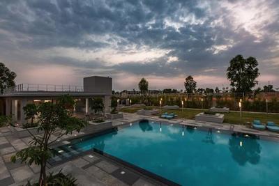 Goyal Orchid Nirvana Swimming Pool 3