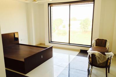 Pumarth Meadows Bedroom 1