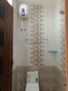 Best Home Metro Grand Bathroom 2
