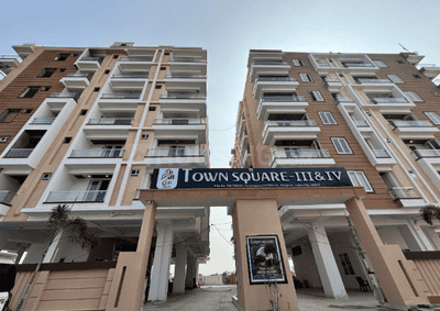 Project Image of 921.28 - 1279.51 Sq.ft 3 BHK Apartment for buy in CM Town Square III