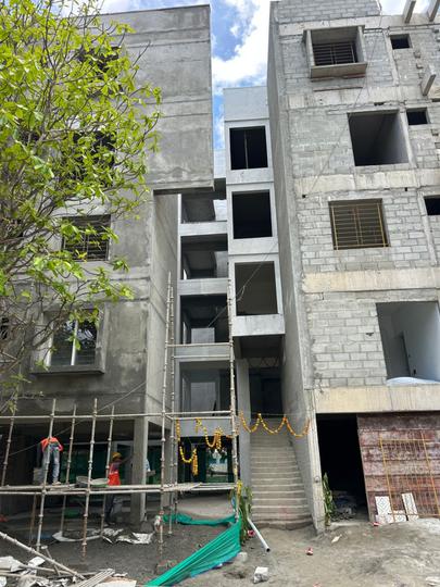 Gallery Cover Pic of Brick By Brick Nupeak