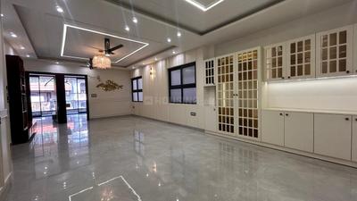 Project Image of 1500.0 - 2500.0 Sq.ft 3 BHK Builder Floor for buy in Creative Luxury Homz