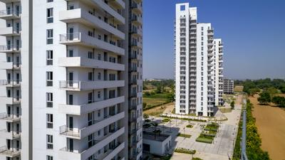 2795 Sqft BHK Duplex for sale in Vatika Seven Elements Sector