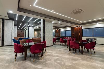 1000 Sqft BHK Flat for sale in Vardhman Kings Court Karni