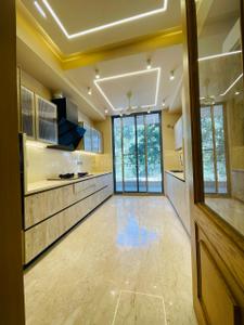 Project Image of 0.0 - 3870.0 Sq.ft 4 BHK Builder Floor for buy in Paramount Luxury Malibu Town