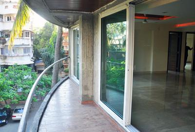Project Image of 2050 Sq.ft 3 BHK Apartment / Flat for sale in Santacruz West for Rs. 105000000
