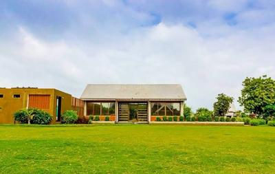Project Image of 1080.0 - 9864.0 Sq.ft 1 BHK Villa for buy in Paghadi Gulab Weekend Farmhouses