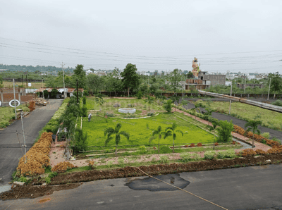 One Nirman Nagar Landscaped Gardens 3