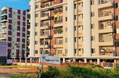 Project Image of 559.72 - 1184.03 Sq.ft 2 BHK Apartment for buy in Unique Ashiyana Society