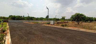 Project Image of 1200.0 - 4000.0 Sq.ft Residential Plot Plot for buy in Spandana Gardenia