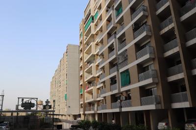Project Image of 0.0 - 1080.37 Sq.ft 3 BHK Apartment for buy in Divine 3BHK F And Amp Luxury Tower