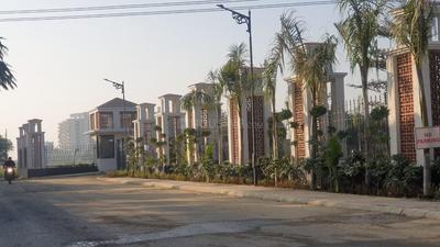 Project Image of 132 Sq.ft Residential Plot / Land for sale in Sector 99A for Rs. 33000000