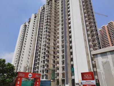 Project Image of 1050.0 - 1500.0 Sq.ft 2 BHK Apartment for buy in Shri Radha Aqua Garden