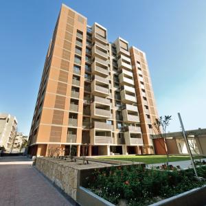 Project Image of 3060 Sq.ft 4 BHK Apartment / Flat for sale in Gurukul for Rs. 30000000