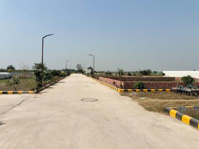Project Image of 0.0 - 900.0 Sq.ft Residential Plot Plot for buy in Cosy Presidium Empire