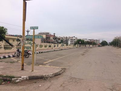 Shiwalik Shivalik City Footpaths/ Pedestrian 1