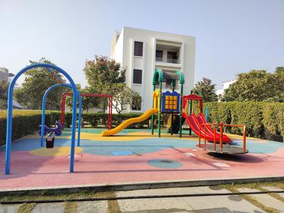 Emaar Gomti Greens Children's play area 4