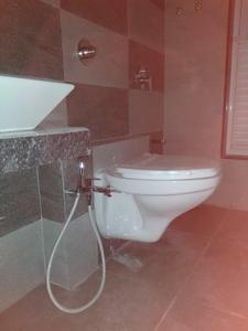 Project Image of 1135.0 - 1210.0 Sq.ft 2 BHK Apartment for buy in Shagun White Woods