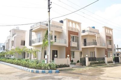 Project Image of 1580.03 - 1601.99 Sq.ft 4 BHK Villa for buy in Nitu Sunshine Green City B IV
