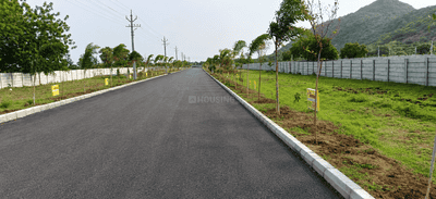 Project Image of 1350.0 - 3600.0 Sq.ft Residential Plot Plot for buy in Sri Savithru Township