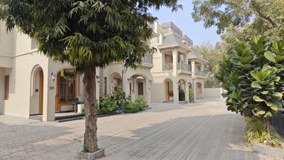 Project Image of 3200 Sq.ft 4 BHK Villa for sale in Adalaj for Rs. 42500000