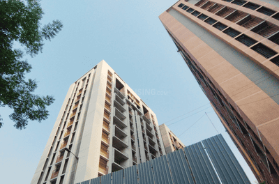 Project Image of 2008.0 - 3890.0 Sq.ft 4 BHK Apartment for buy in Shaligram Luxuria