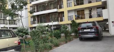 Project Image of 1900.0 - 2000.0 Sq.ft 3 BHK Apartment for buy in Bee Gee Palm Village