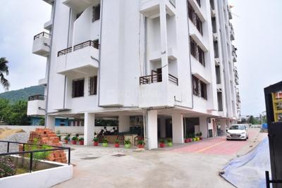 Project Image of 1000.0 - 1423.0 Sq.ft 2 BHK Apartment for buy in Mittal Gokul Tower