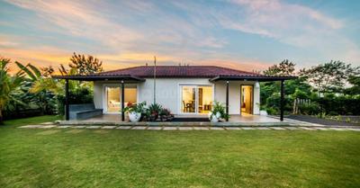 Abhista Oak Tree Farm Amenities 1