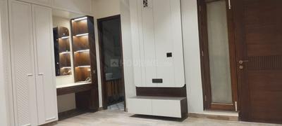 Reality Vision Ultra Luxury Floors Bedroom 1