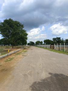 Sri Abhisha Sri Dhatri Plot 2