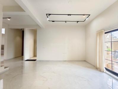 Project Image of 0.0 - 5200.0 Sq.ft 5 BHK Villa for buy in Regalia 18