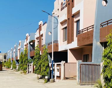 Project Image of 715 Sq.ft 2 BHK Apartment / Flat for sale in Ayodhya Bypass for Rs. 1850000