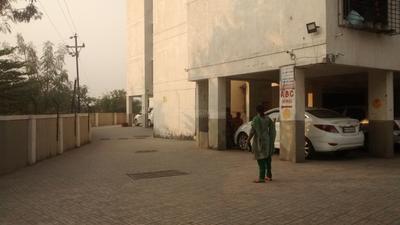 Project Image of 555.0 - 945.0 Sq.ft 1 BHK Apartment for buy in Omkar Bramha