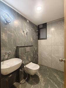 Project Image of 0.0 - 1122.0 Sq.ft 3 BHK Apartment for buy in VR Luxuria