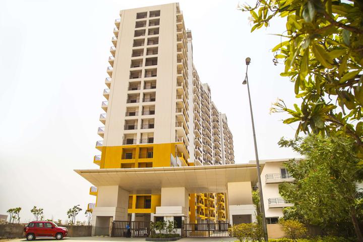 Paramount Golfforeste Premium Apartments - Image 3