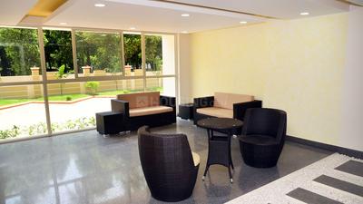 Project Image of 541.0 - 1253.0 Sq.ft 1 BHK Apartment for buy in SFS Airport Royale - Cockpit