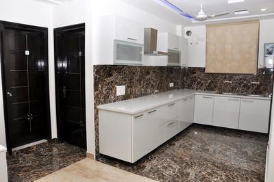 Project Image of 0.0 - 1650.0 Sq.ft 3 BHK Apartment for buy in Metro Towers Features For A Richer Life