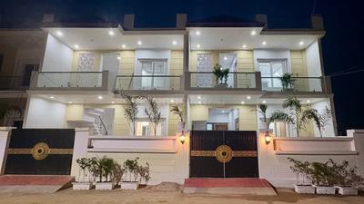 Project Image of 1592.0 - 1894.0 Sq.ft 3 BHK Villa for buy in Crown Town
