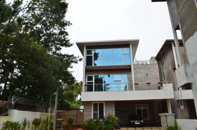 Project Image of 2460.0 - 4492.0 Sq.ft 4 BHK Villa for buy in Shravanthi Oakridge