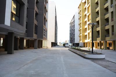 Project Image of 1300.0 - 1600.0 Sq.ft 2 BHK Apartment for buy in Shree Shubh Shubh City