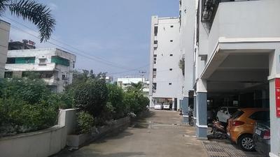 Project Image of 1140.0 - 1690.0 Sq.ft 2 BHK Apartment for buy in Lahari Greens