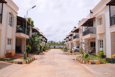 Project Image of 1200.0 - 2400.0 Sq.ft 3 BHK Villa for buy in Peninsula Passiflora