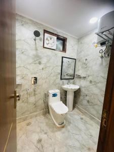 Project Image of 800.0 - 3600.0 Sq.ft 3 BHK Builder Floor for buy in Vaibhav New Floors