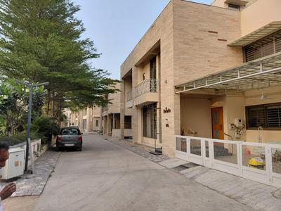 Project Image of 1175.63 - 1740.31 Sq.ft 5 BHK Villa for buy in Aashray Dream Stay