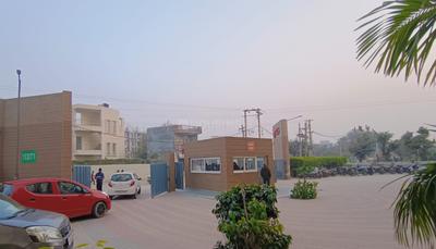 Project Image of 650 Sq.ft 2.5 BHK Apartment / Flat for sale in Sector 92 for Rs. 7000000