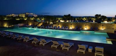 Nirvaana Nirvaana Residency Swimming Pool 1